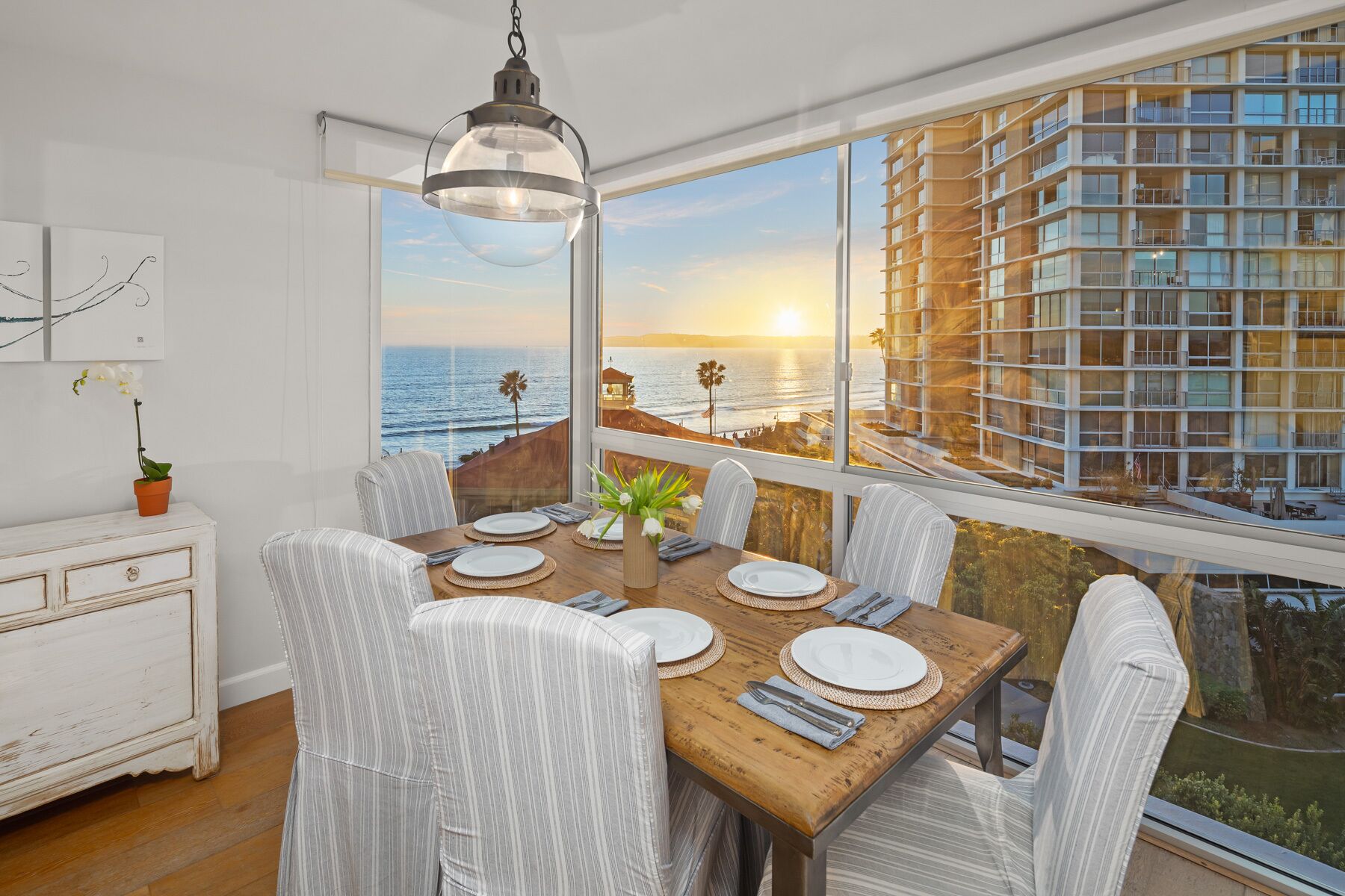 Stunning Coronado Oceanview - Cabrillo Tower 2 Bd/ 2 Bath Condo
