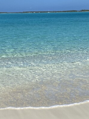 Camastros y toallas de playa