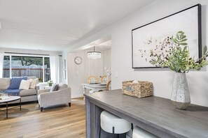 Immagine non classificata, 5 di 35, pulsante