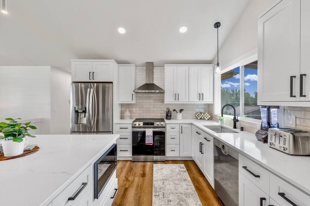 Tastefully Remodeled 4 Bedroom Home w/Rainier View