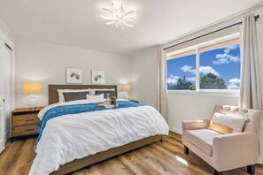 Unclassified image, 5 of 32, button