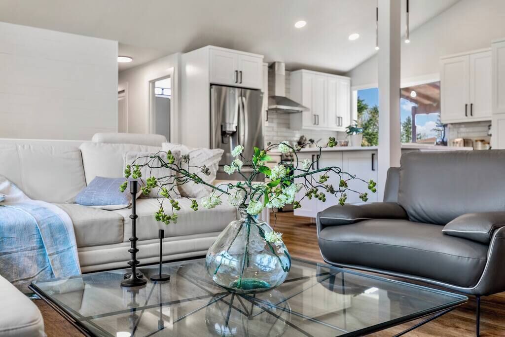 Téléviseur, bureau