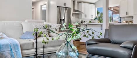 Téléviseur, bureau