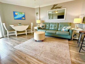 TV, video games, offices - Sea View and Sunrise Ocean Pointe 2412 2BA/2BR (Tavernier)