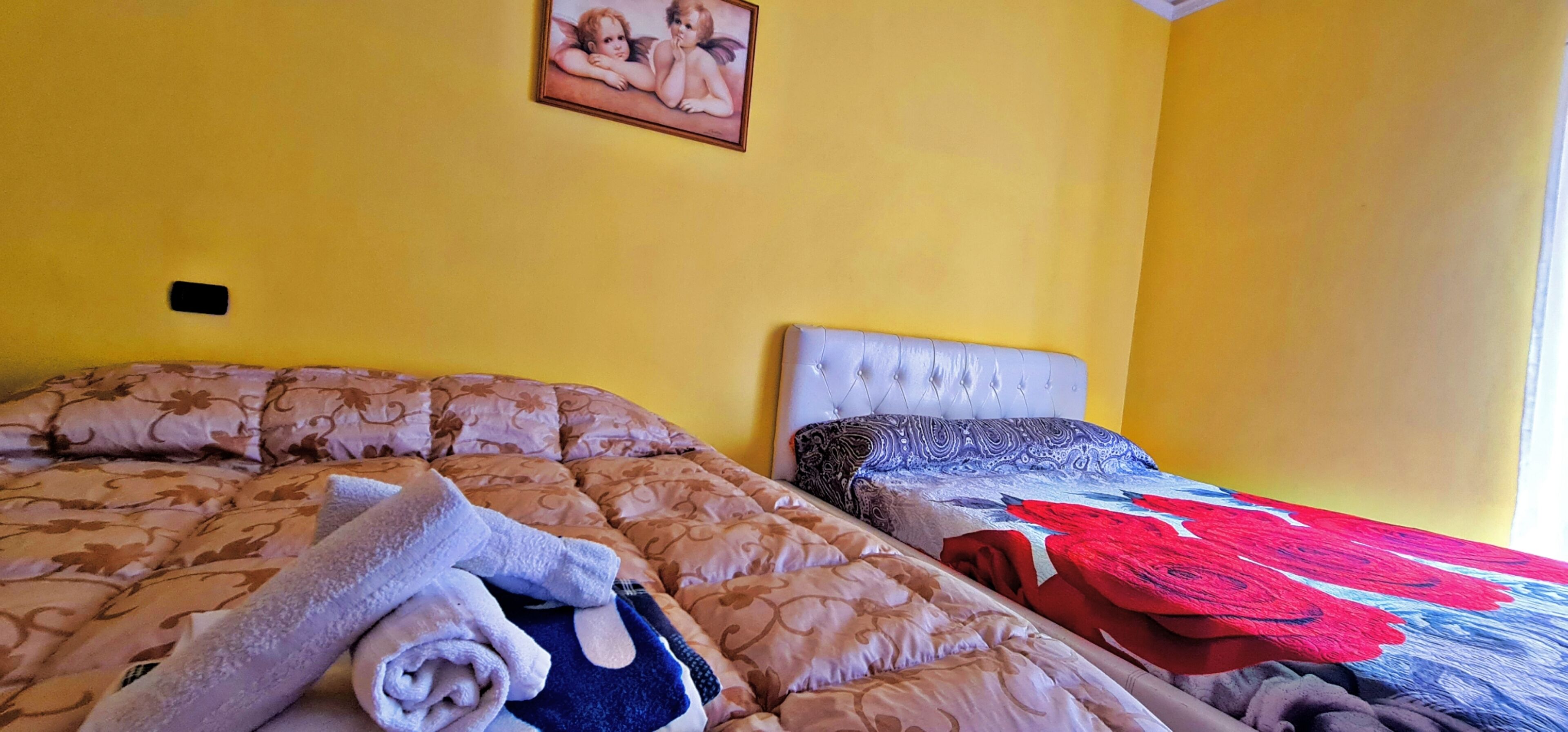 TROPEANA HOLIDAY HOUSE WITH GARDEN