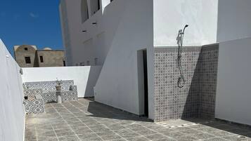 Enceinte de lâhĂ©bergement