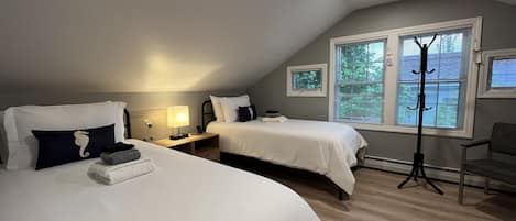 5 bedrooms, WiFi, bed sheets