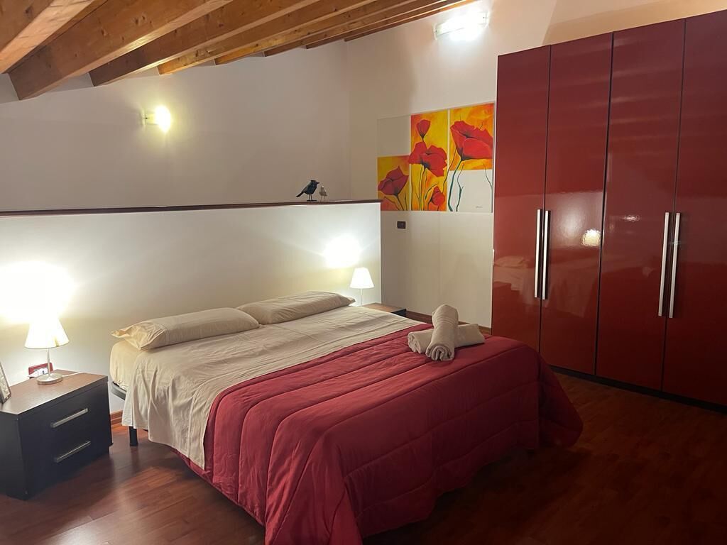 gela independent house