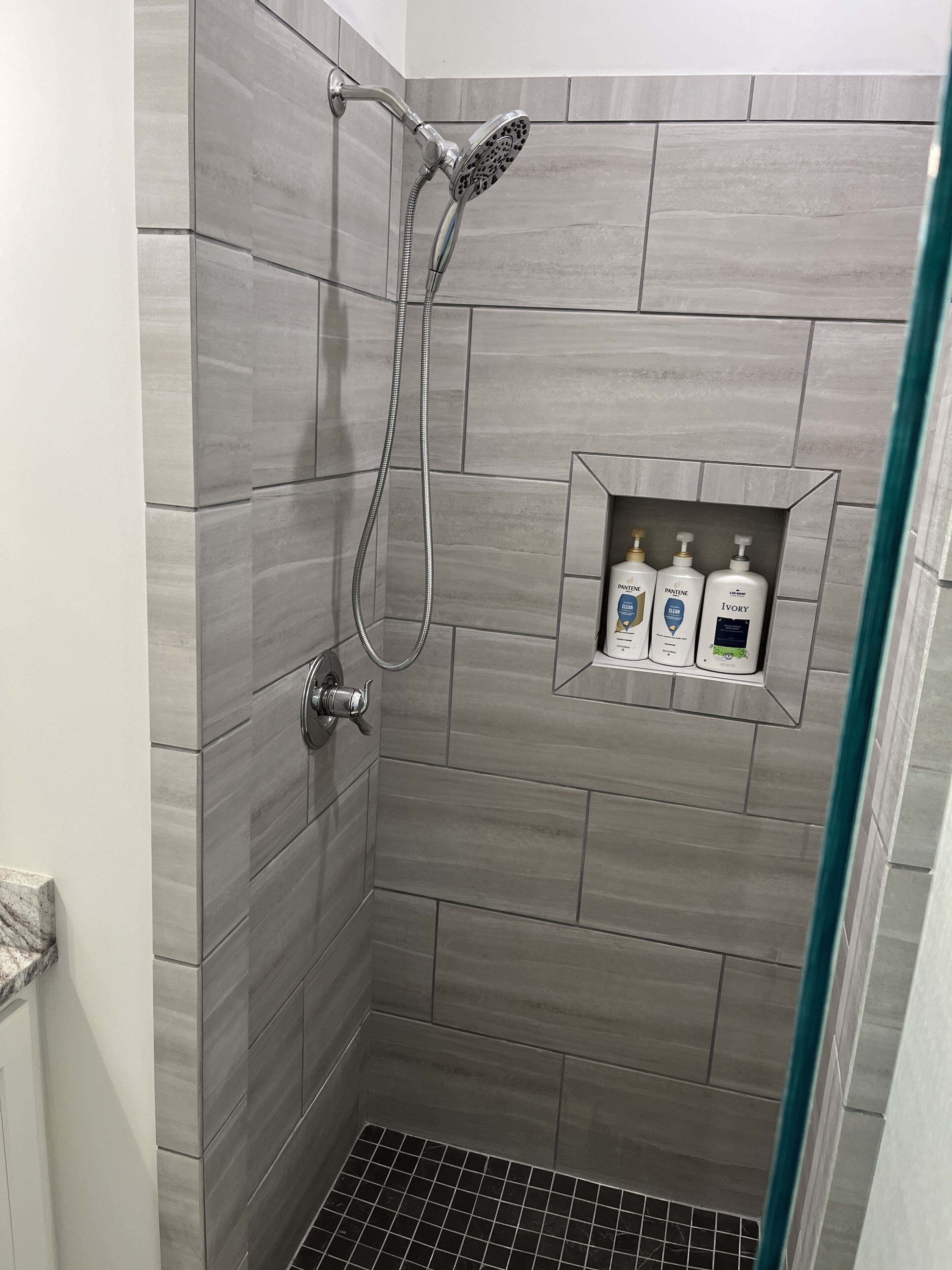 Lake front property with amazing views of Lewis Smith Lake