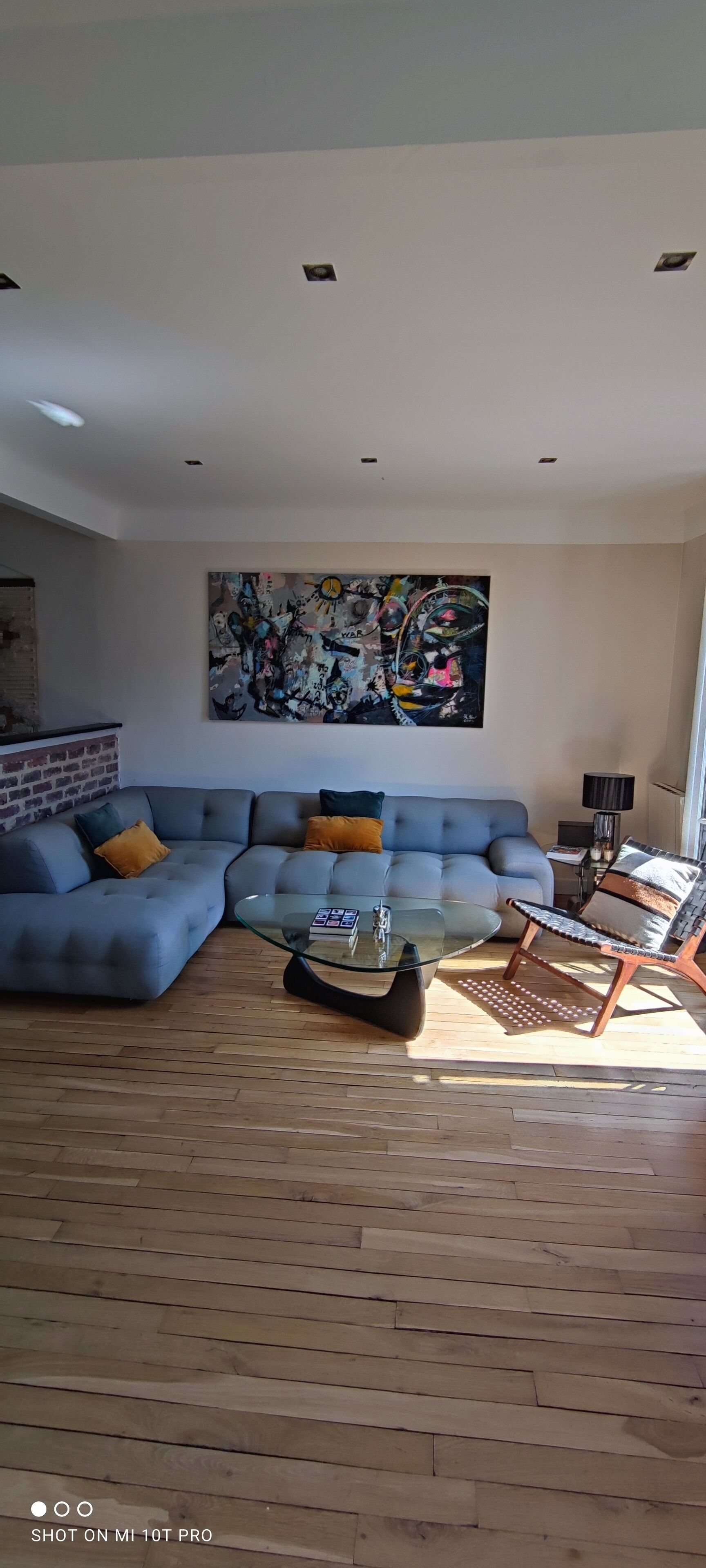 Atypical duplex of 100 M2 in a picturesque district of the capital!