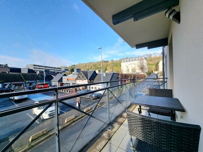 💛 Chez Lou et Dan, 4P apartment with balcony, elevator and secure parking