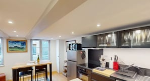 Fridge, microwave, oven, coffee/tea maker