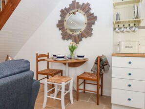 Dining - Honeymoon Cottage (Bideford)