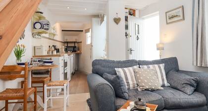 Honeymoon Cottage