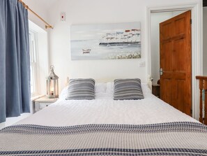 1 bedroom, individually decorated, individually furnished, free WiFi - Honeymoon Cottage (Bideford)