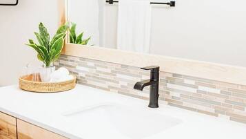 Een bad, een haardroger