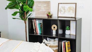 3 slaapkamers, reisbedje, wifi, beddengoed