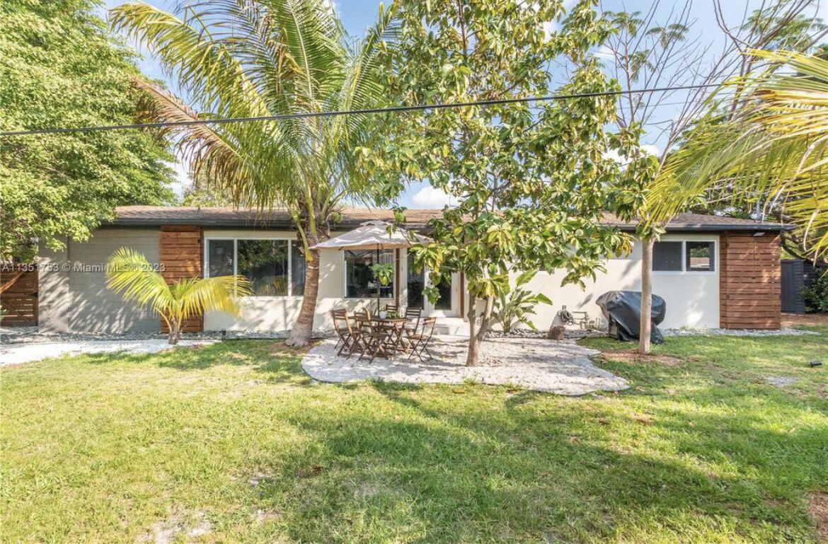 Hollywood Home  Beach !