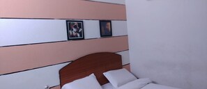 ベーシック ルーム | WiFi (無料)