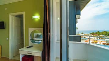 Minibar, habitacions insonoritzades, llits addicionals i wifi
