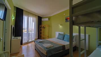 Minibar, habitacions insonoritzades, llits addicionals i wifi