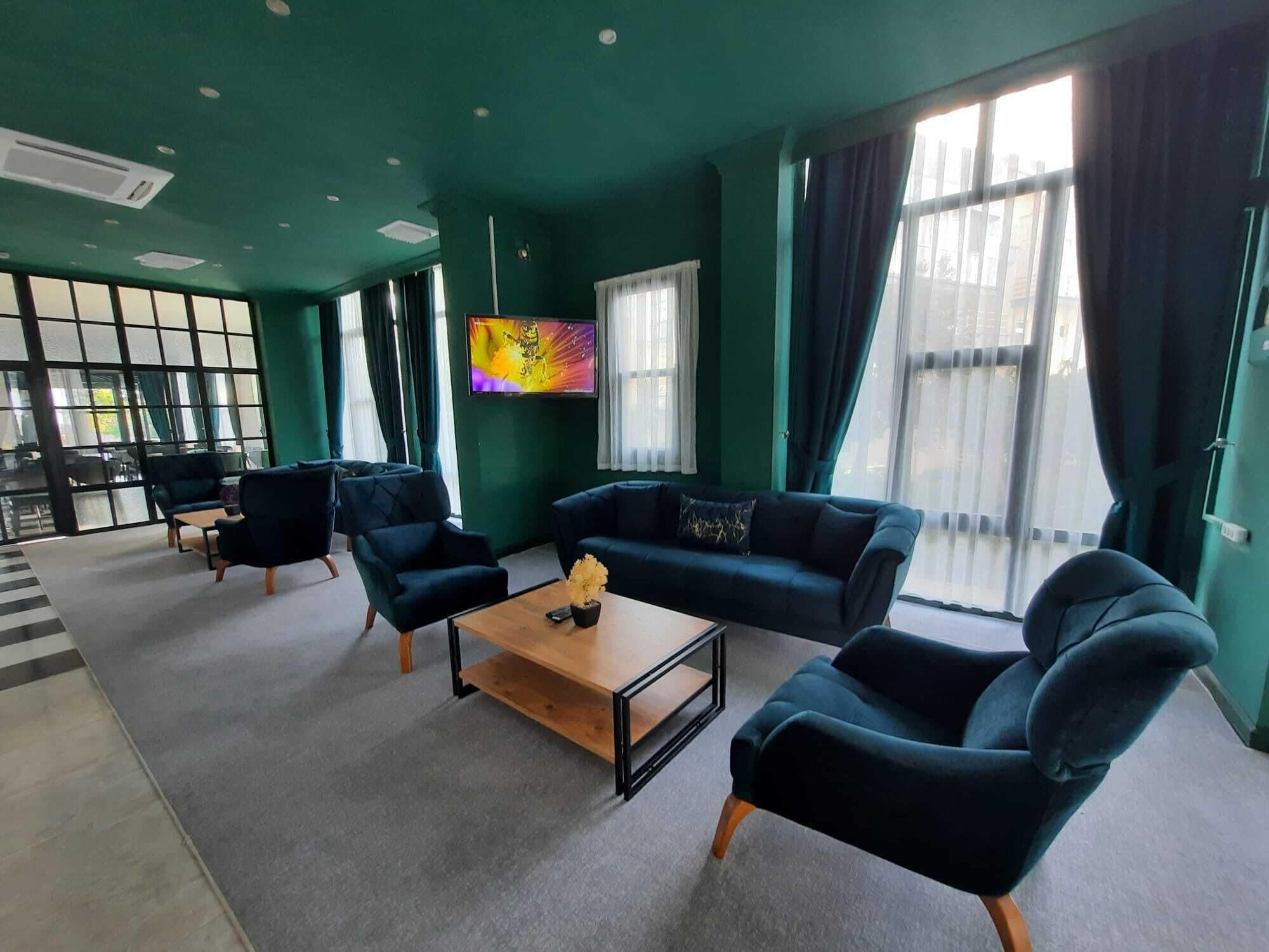 50-cm LED TV with satellite channels, TV