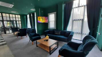 50-cm LED TV with satellite channels, TV