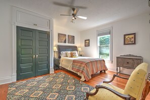 4 Schlafzimmer, Bügeleisen/Bügelbrett, kostenloses WLAN, Bettwäsche