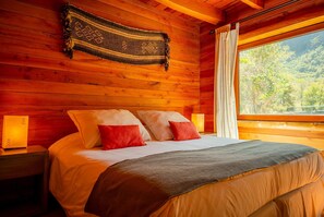 Deluxe Double Room, 1 King Bed | Premium bedding, memory foam beds, in-room safe, soundproofing - Hotel Roca Negra (Pinto)