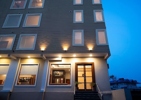 Entrada de la propiedad