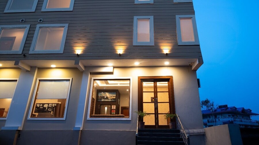 Hotel Sagar Residency- Best Mountain View Hotel In Palampur