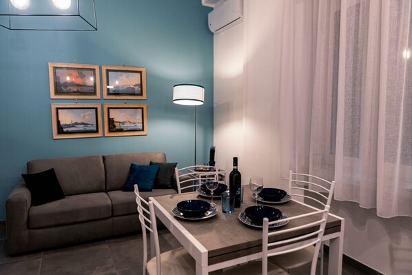 Lyxhus | 2 sovrum, värdeförvaringsskåp på rummet och mörkläggningsgardiner