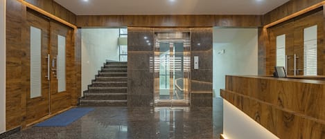 Elevator