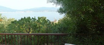Villa 6p sea view all comfort beach accessible on foot!