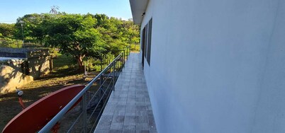 Apartment with all you need at home, great location 5 minutes from Granada  town