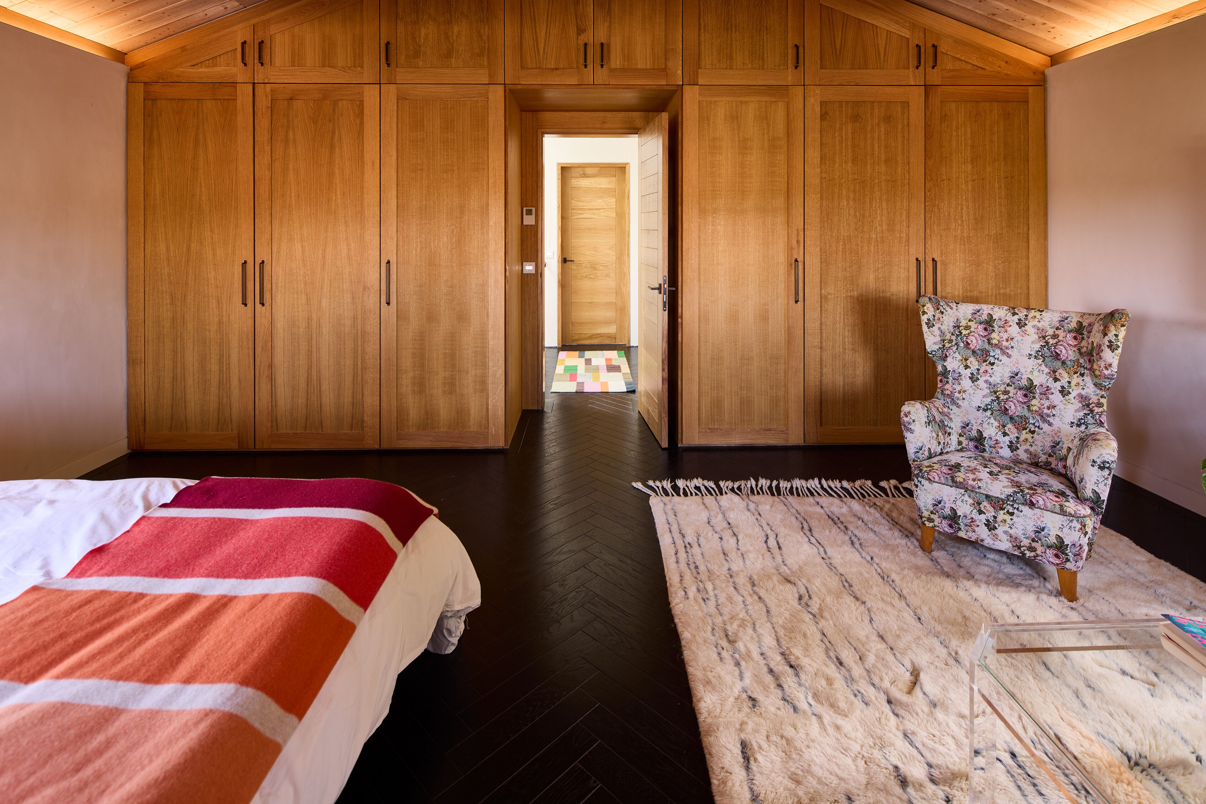 A Modern French Farmhouse. An architect and designer's paradise 