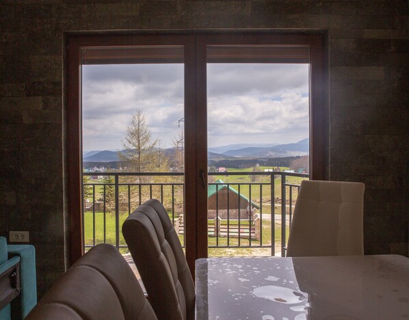 Superior Apartment | In-room dining