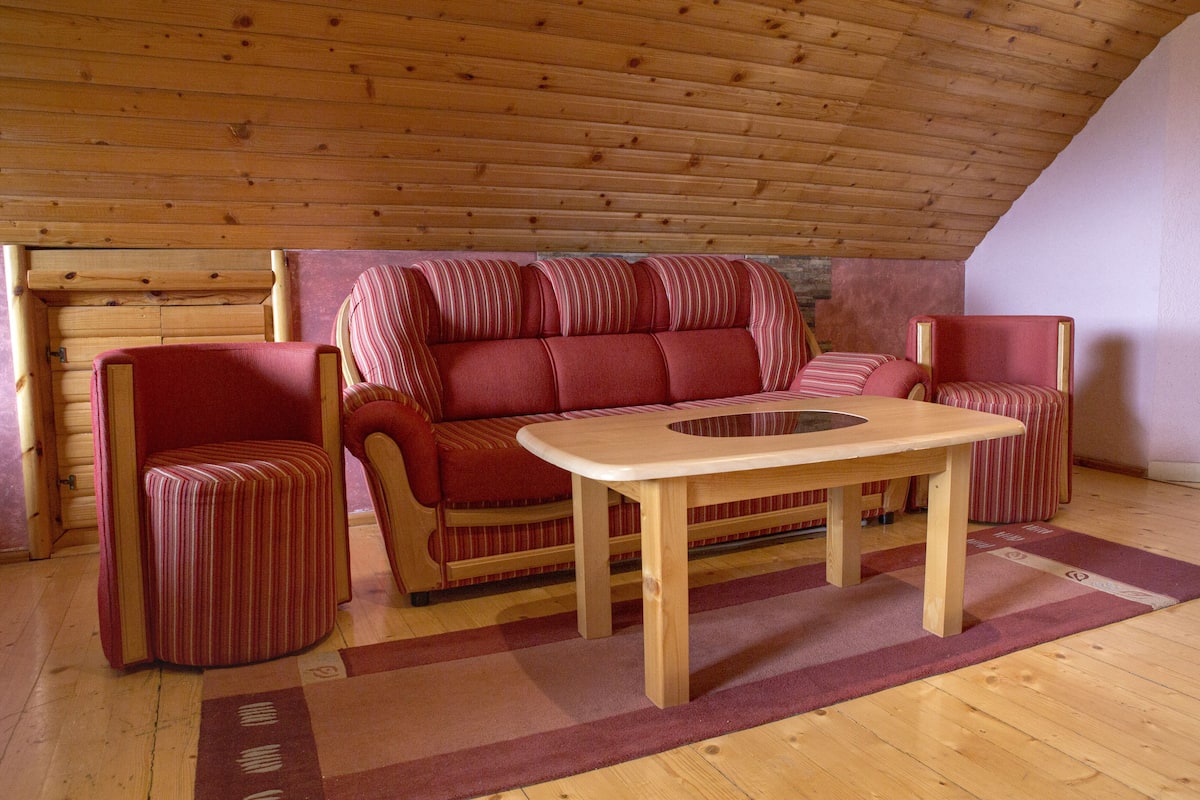 Traditional Apartment | Living area