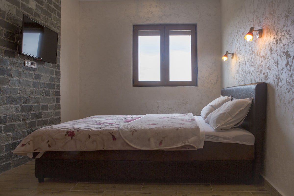 Comfort Studio | 1 bedroom, free WiFi, bed sheets