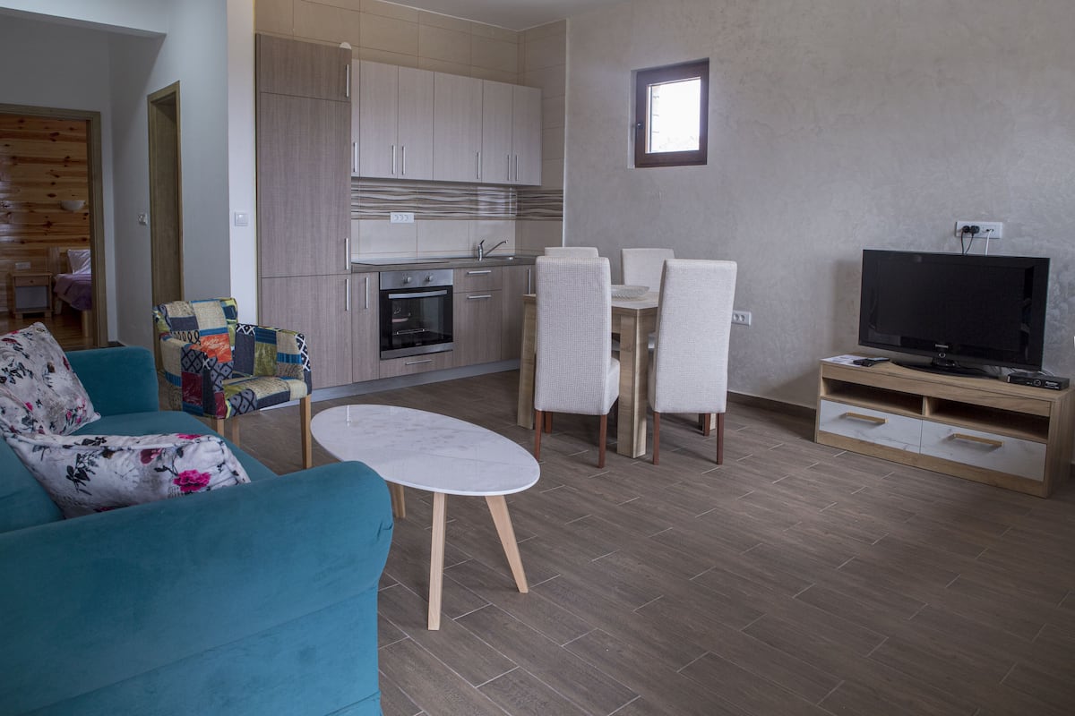 Elite Apartment | Living area