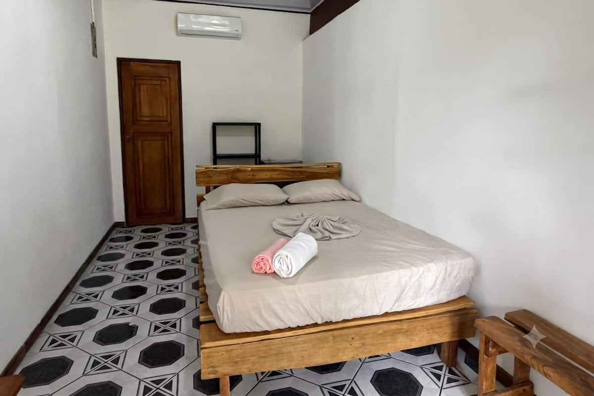 Habitación doble clásica | Wifi gratis y ropa de cama