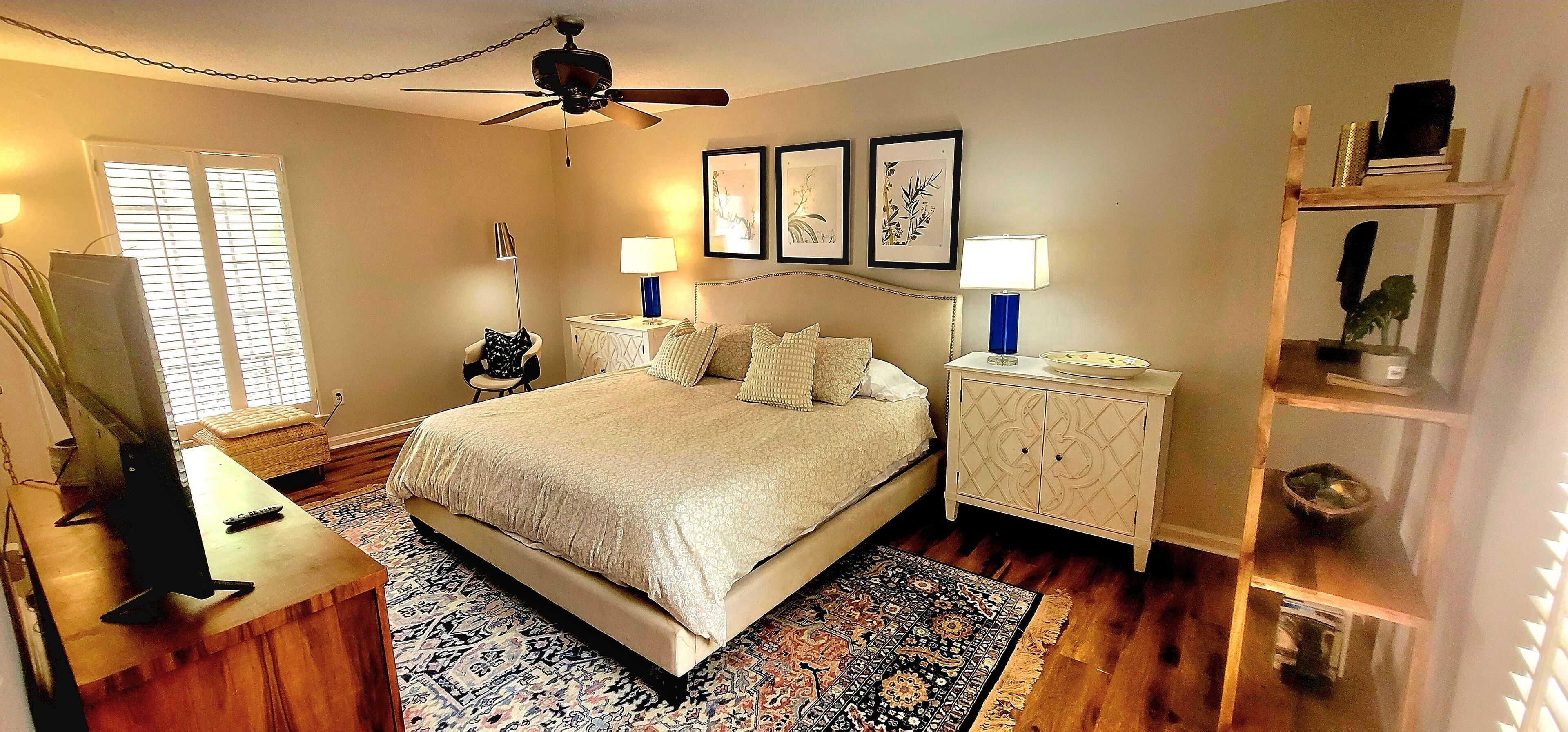 Historic Cloverdale  Villa