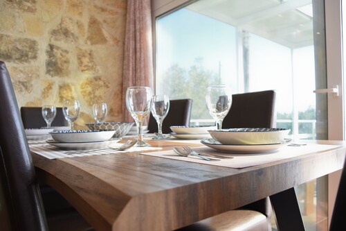 Villa Evdokia II Enjoy a relaxing family vacation in this house