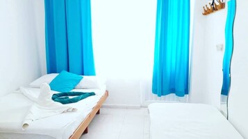 Standard Room | Free WiFi