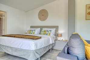 Fer et planche à repasser, Wi-Fi gratuit, draps fournis