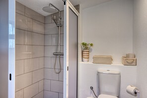 Dusch, hÄrtork och handdukar