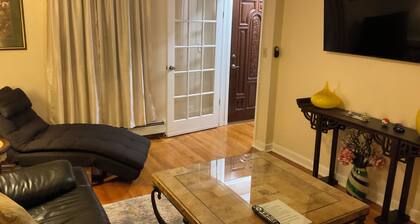 Duplex with private Entrance , A block from UBS Arena & Belmont Park,