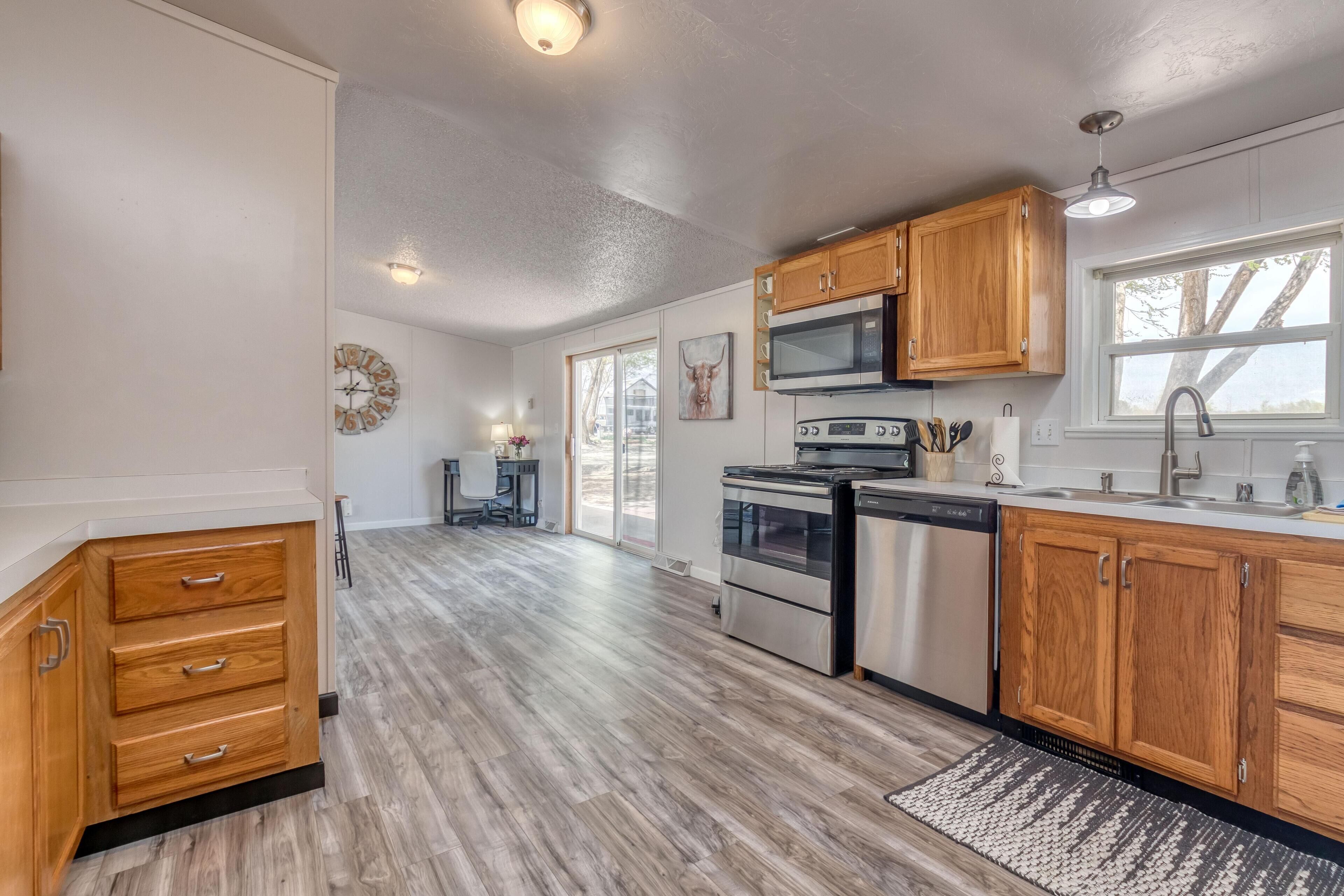 Green Acres II - Relaxation in Wide Open Spaces