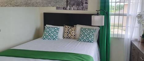 2 sovrum, strykjärn/strykbräda, gratis wi-fi och sängkläder