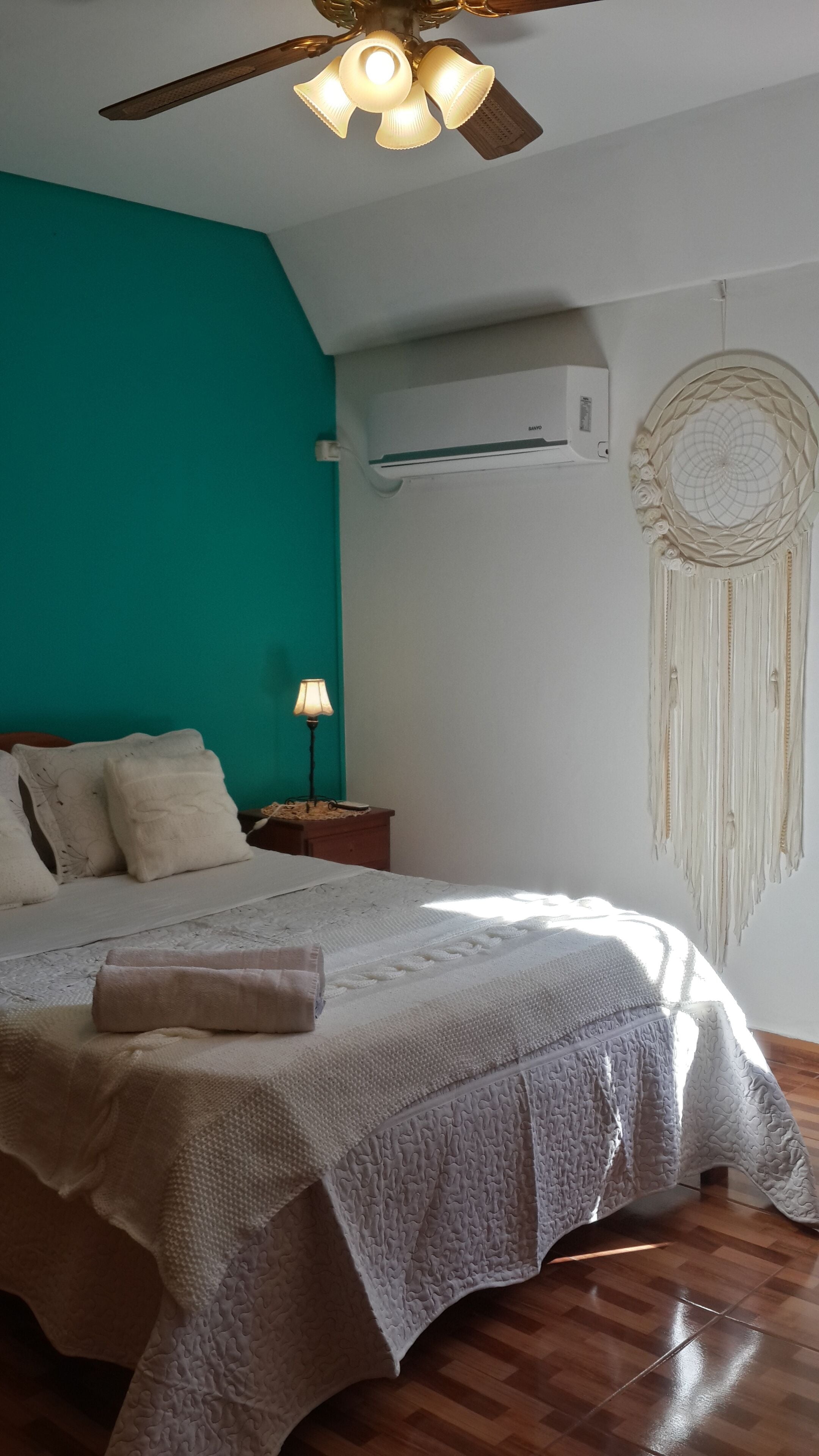 Ropa de cama de alta calidad, cubrecamas y decoración personalizada 